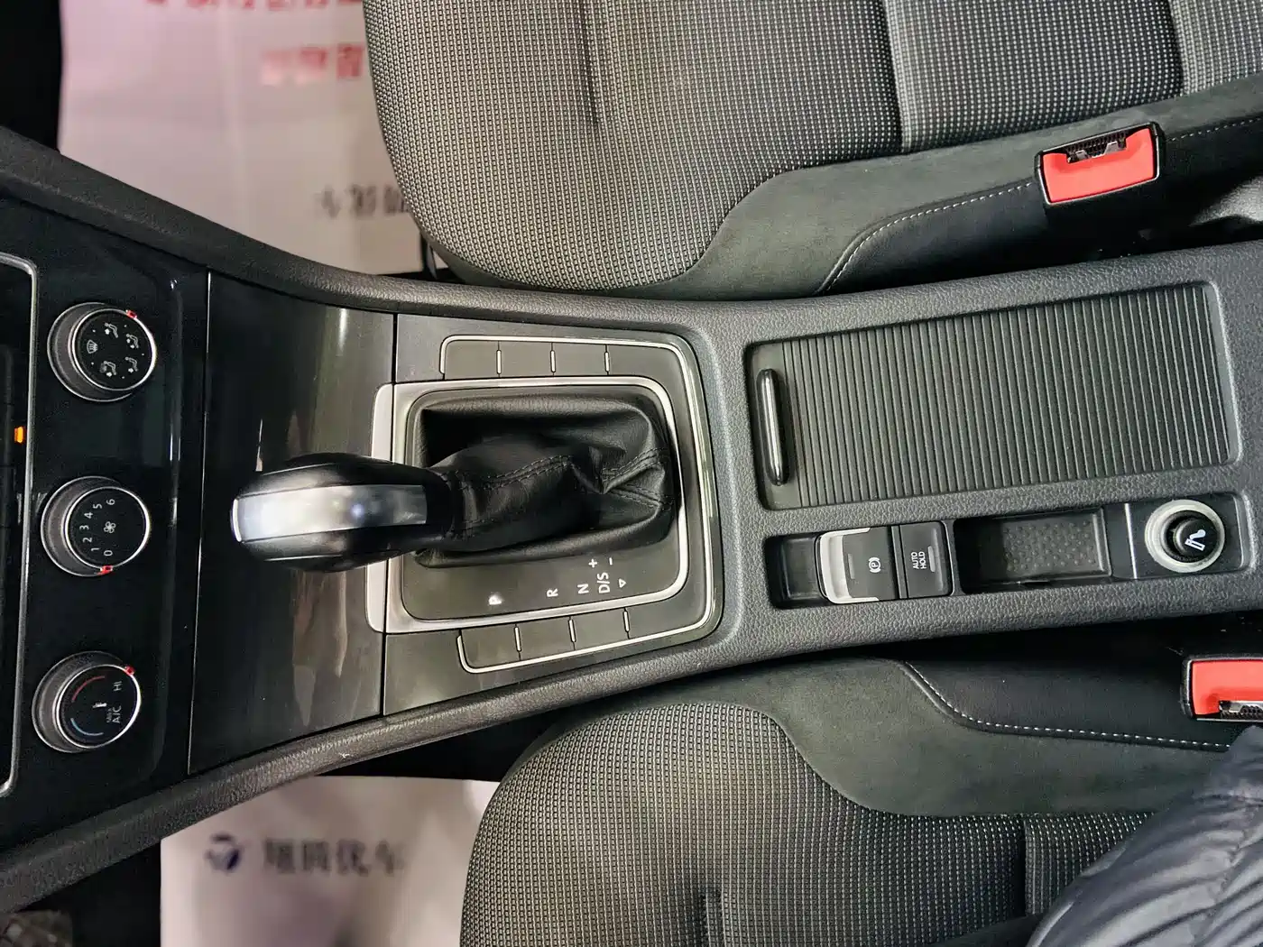 Volkswagen Golf 2019 1.6L Auto Comfort (China V) фото 14