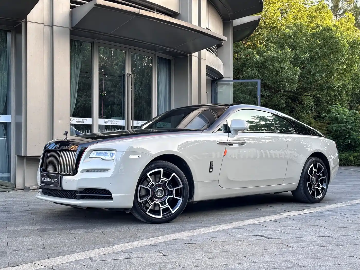 Rolls-Royce Wraith 2018 6.6T Black Badge