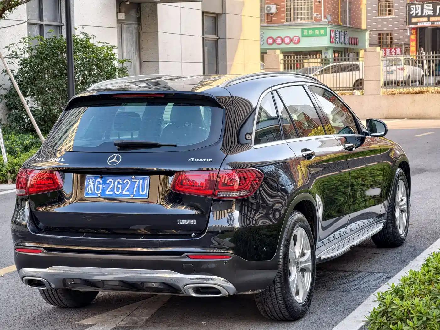 Mercedes-Benz GLC 2020 Facelift GLC 260 L 4MATIC Dynamic фото 10