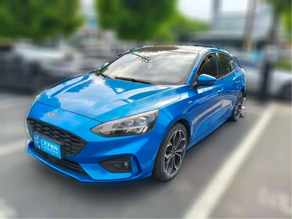Ford Focus 2020 Sedan EcoBoost 180 Automatic ST Line