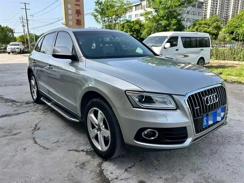 Audi Q5 2015 40 TFSI Comfort фото 2