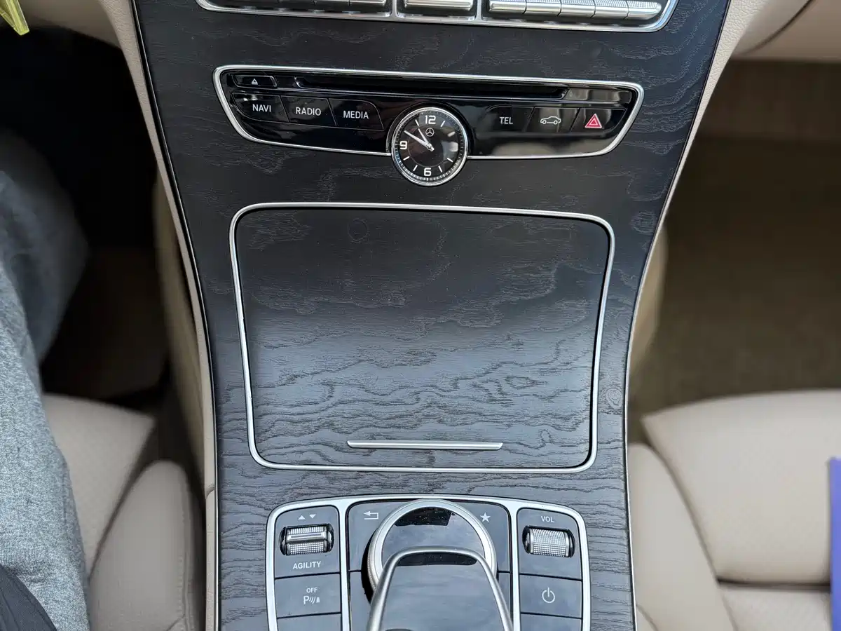 Mercedes-Benz C-Class 2015 Facelift C 200 L Sport фото 23