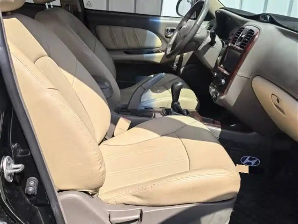 Hyundai Mingyu 2009 1.8L Manual Luxury GL фото 7