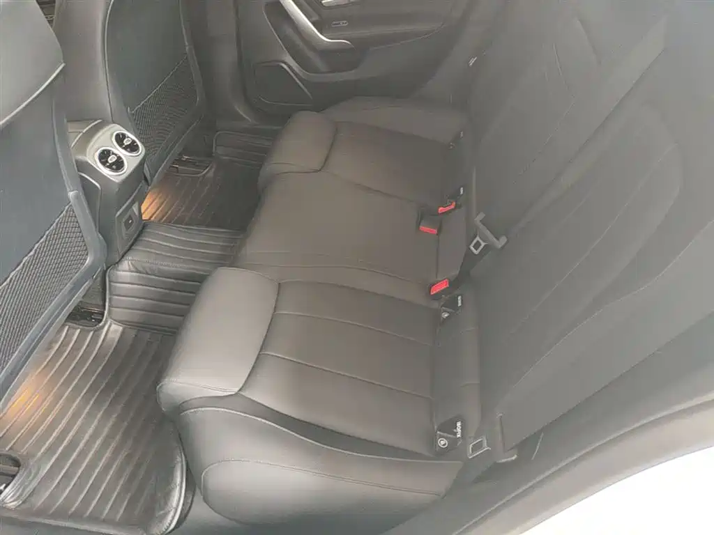 Mercedes-Benz A-Class 2022 Facelift A 200 L Sport Sedan Fashion Style фото 17