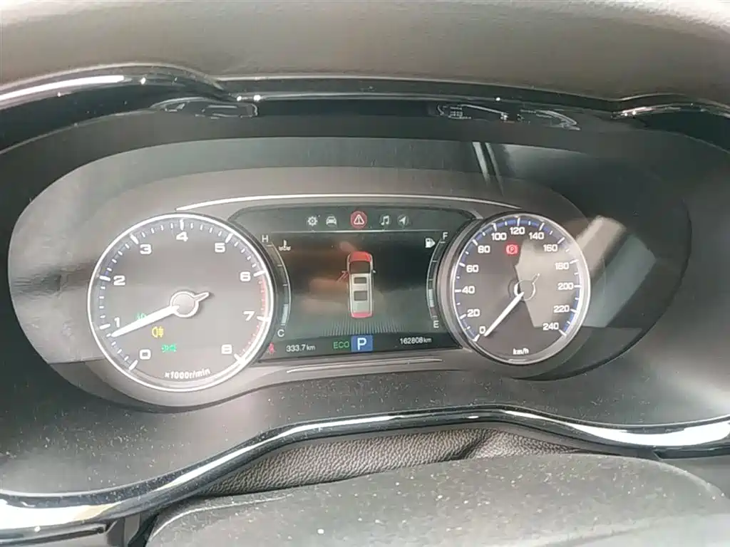 GAC Trumpchi Trumpchi M8 2018 320T Premium Edition фото 12