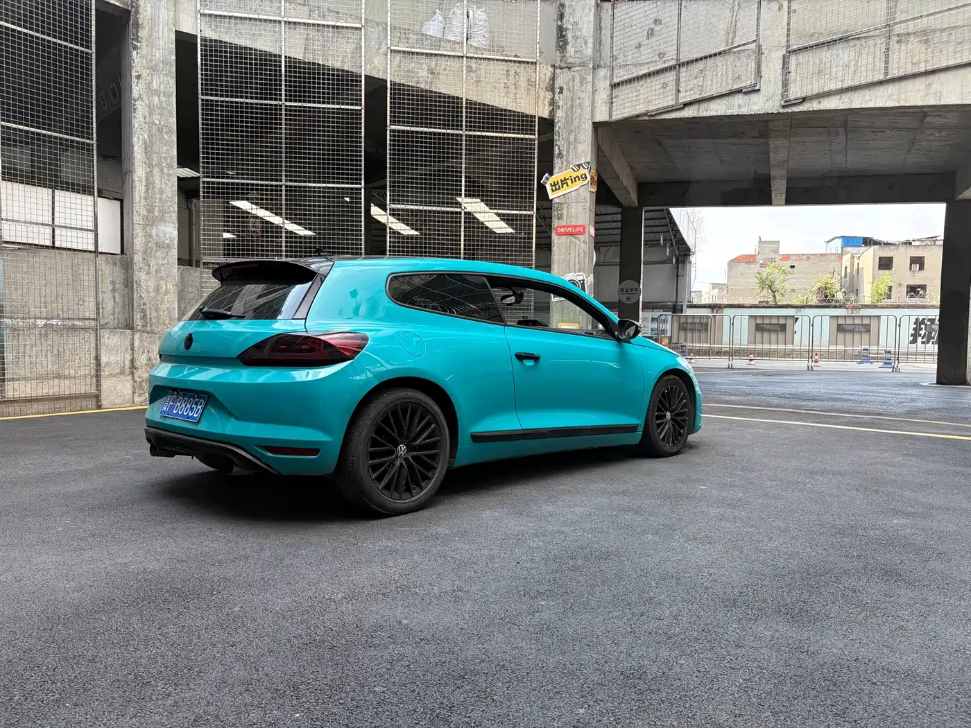 Volkswagen Scirocco 2015 2.0TSI Luxury Edition фото 5