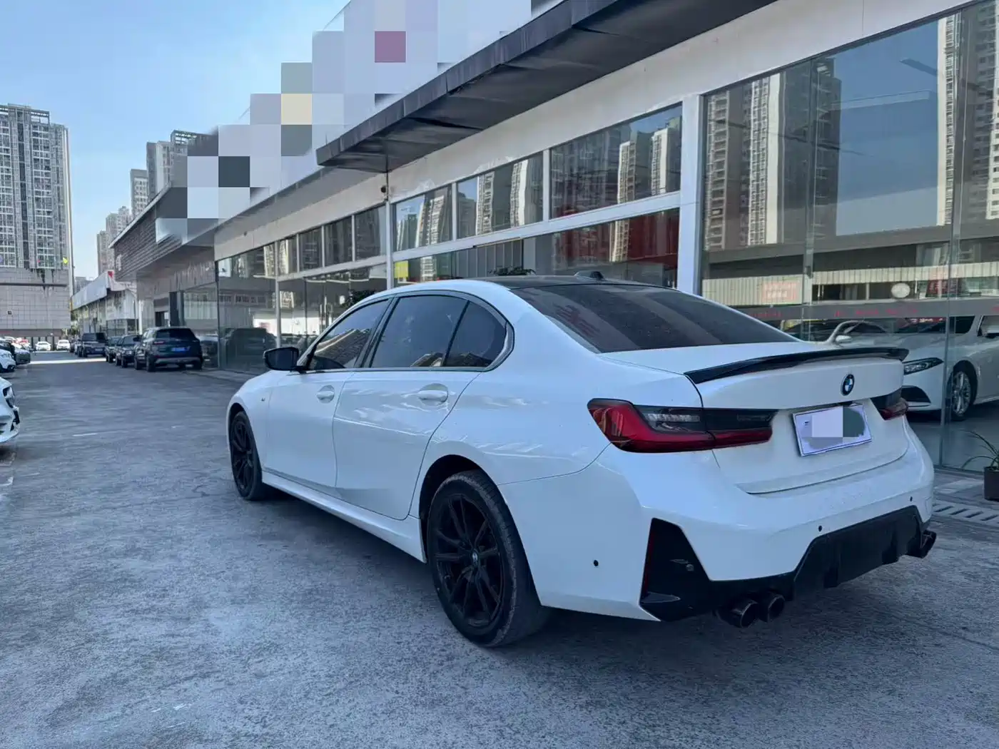 BMW 3 Series 2024 325Li M Sport Package фото 7