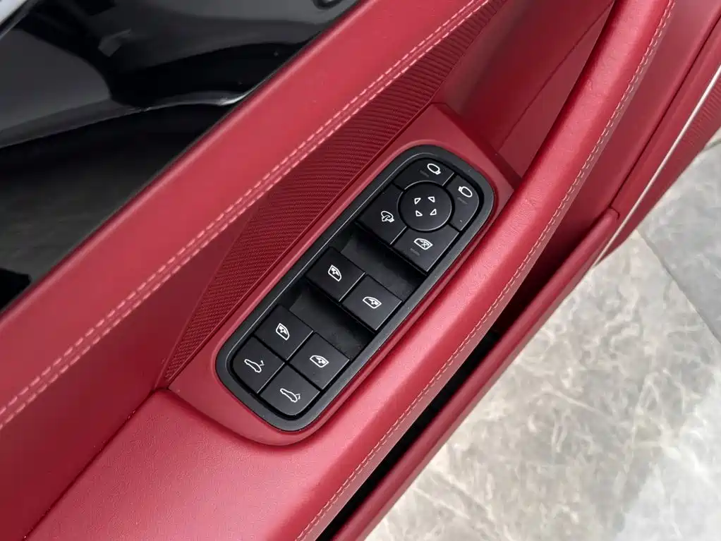 Porsche Panamera, миниатюра 15