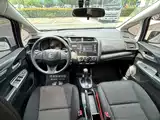 Фото 5 - Honda Fit