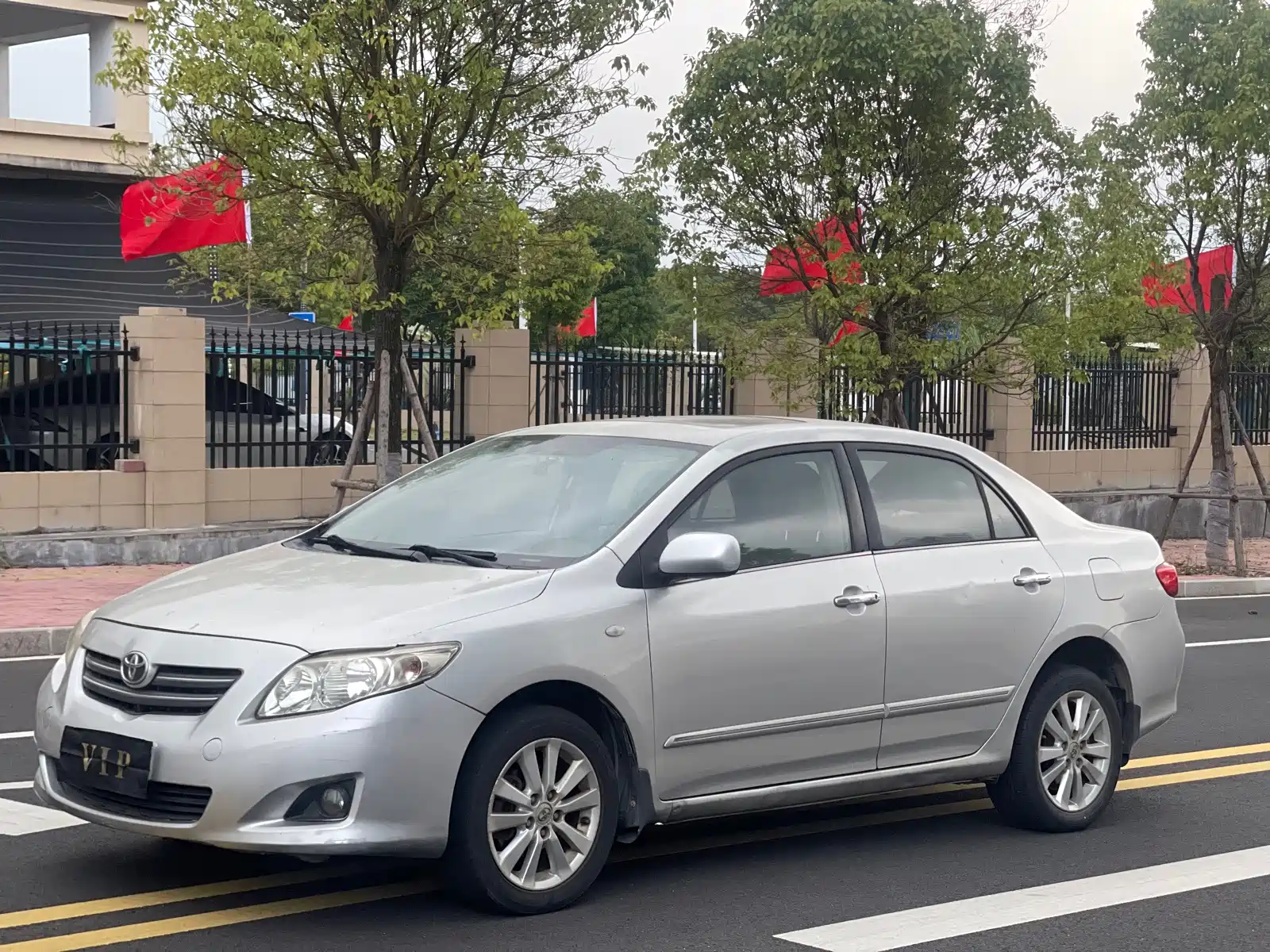 Фото 1 - Toyota Corolla