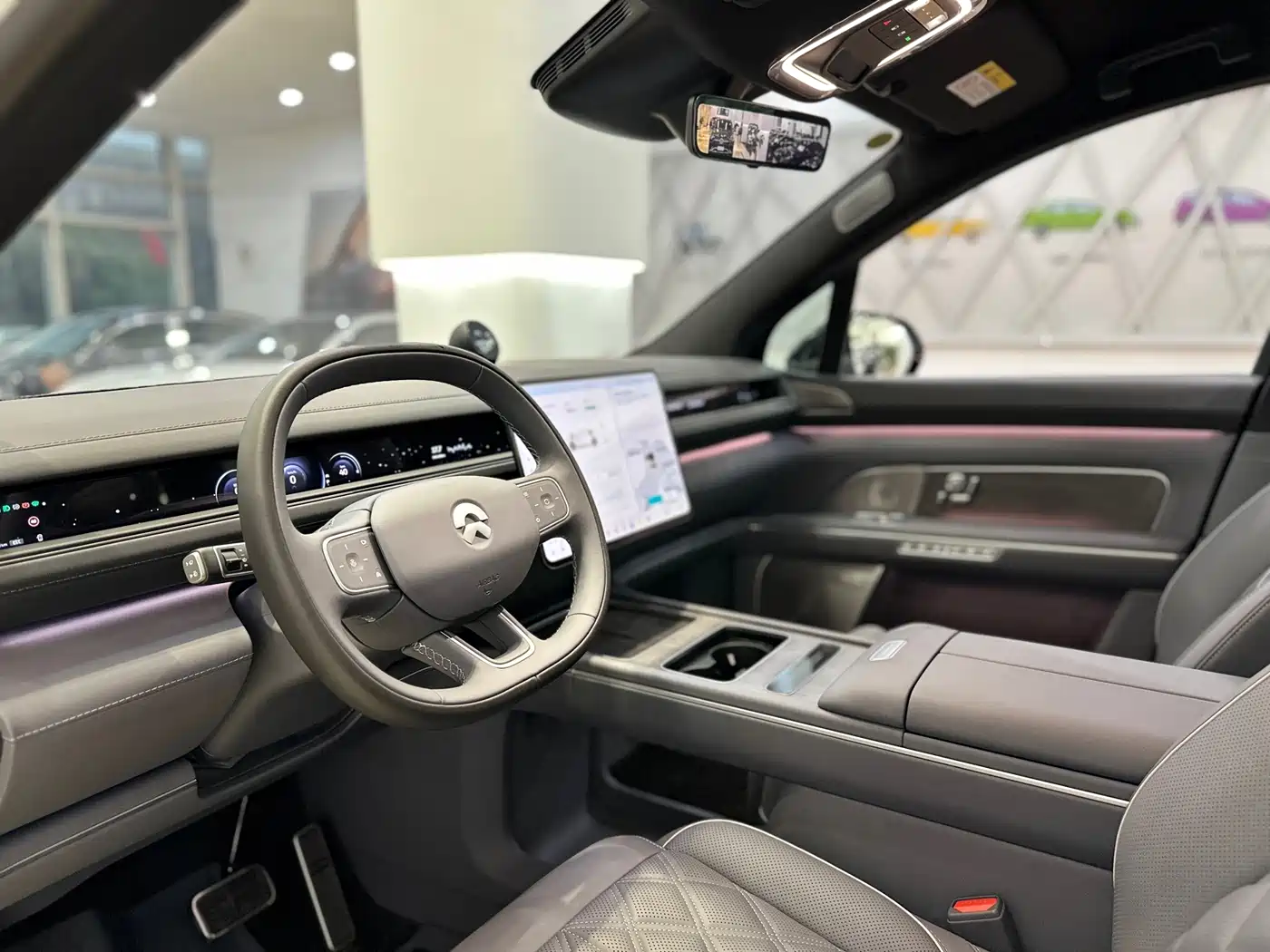 NIO ES8 2026 2025 Model 6-Seat Executive Luxury Edition