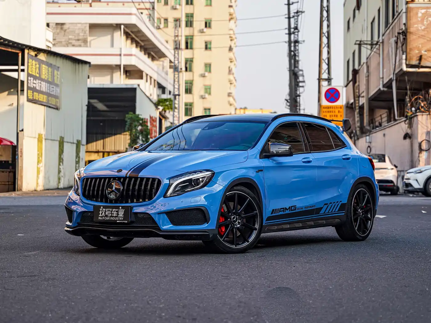 Mercedes-Benz GLA AMG 2016 AMG GLA 45 4MATIC