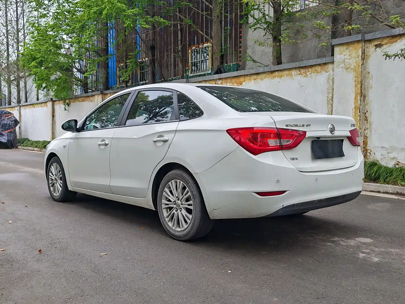 Buick Excelle 2017 15N Manual Elite фото 6