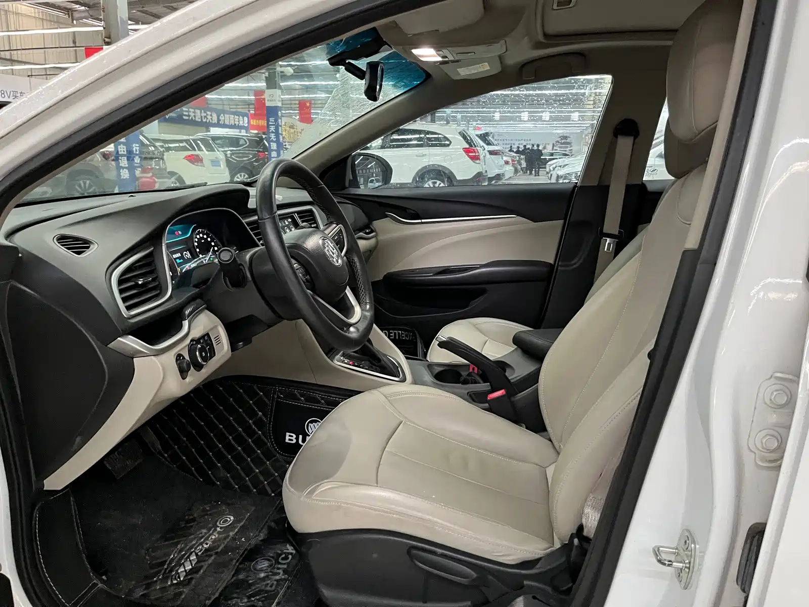Фото 3 - Buick Excelle