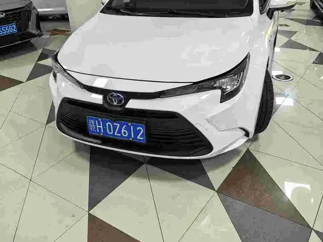 Toyota Levin Интеллектуальный гибрид, два мотора, 1.8L, Лидер