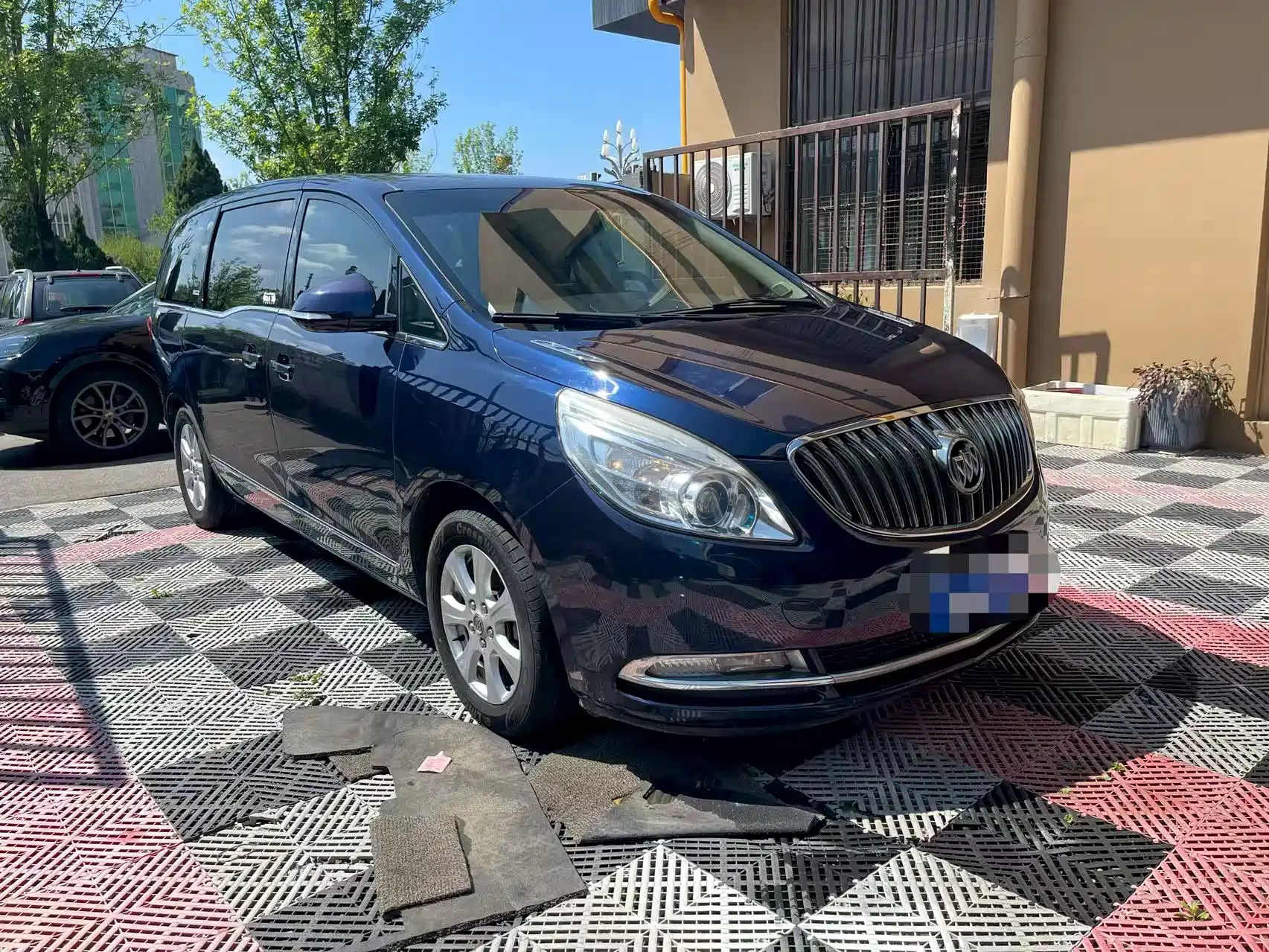 Фото 3 - Buick GL8