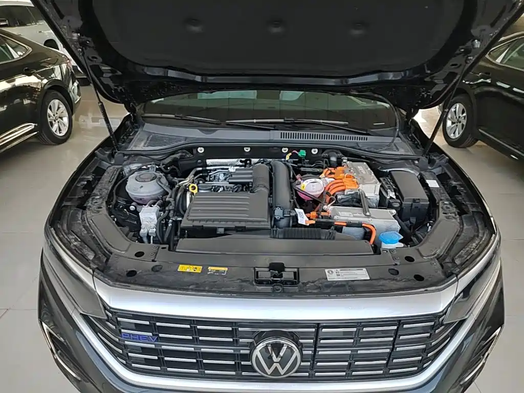 Volkswagen Passat New Energy 2026 2025 430PHEV Hybrid Business Edition