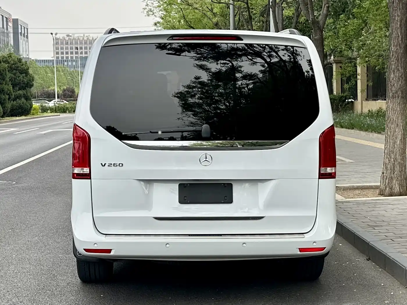 Mercedes-Benz V-Class 2021 V 260 Premium Edition фото 4