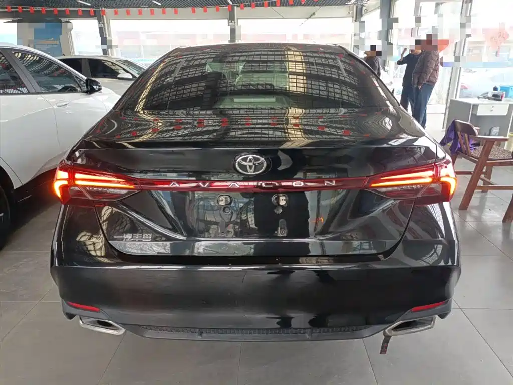 Toyota Avalon 2019 2.0L Progressive Edition (China VI) фото 4