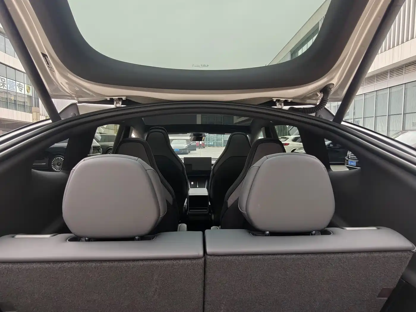 Tesla Model Y 2026 2026 Long Range All-Wheel Drive