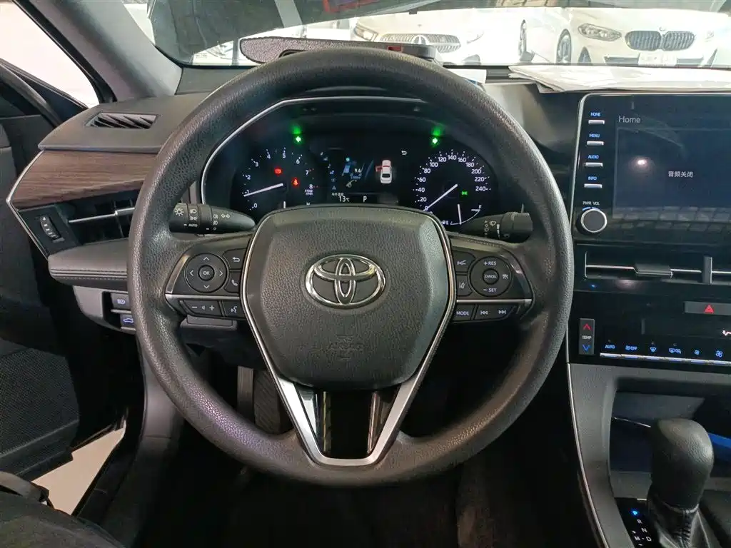 Toyota Avalon 2019 2.0L Progressive Edition (China VI) фото 7