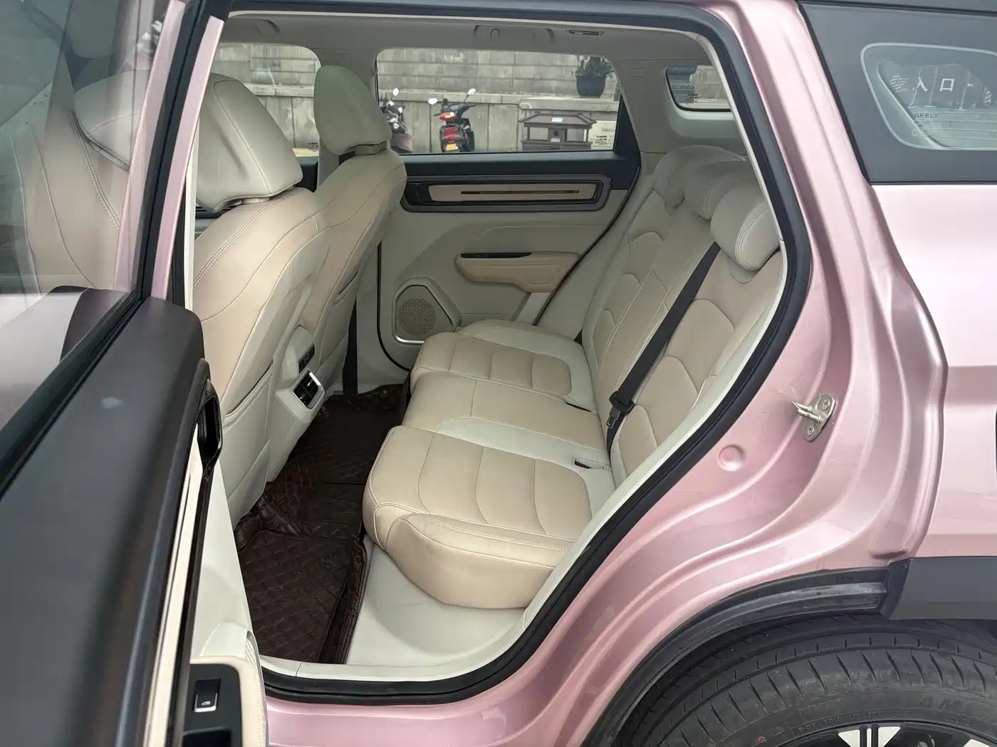 GEELY AUTOMOBILE GEELY ICON