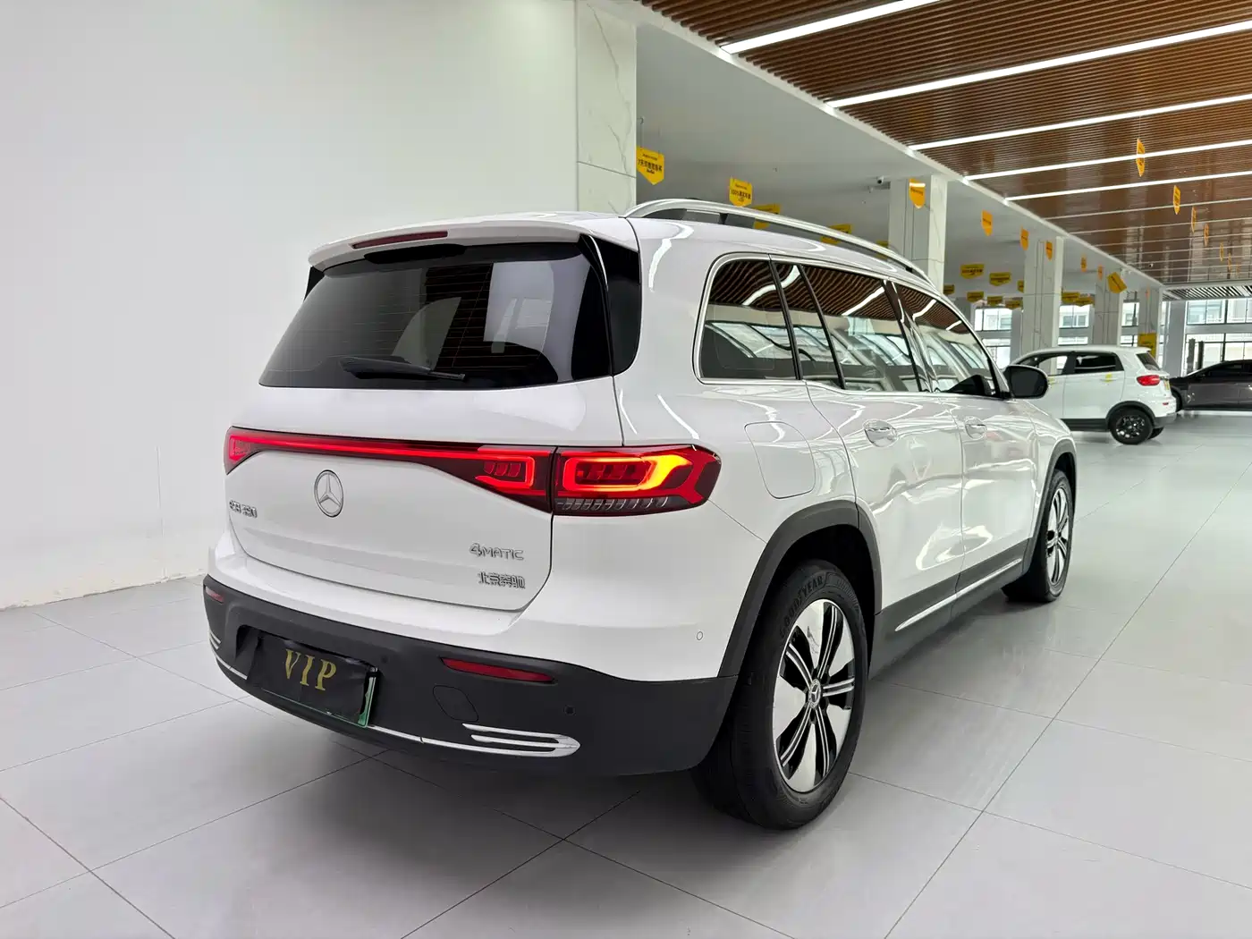 Mercedes-Benz EQB 2023 2023 EQB 260
