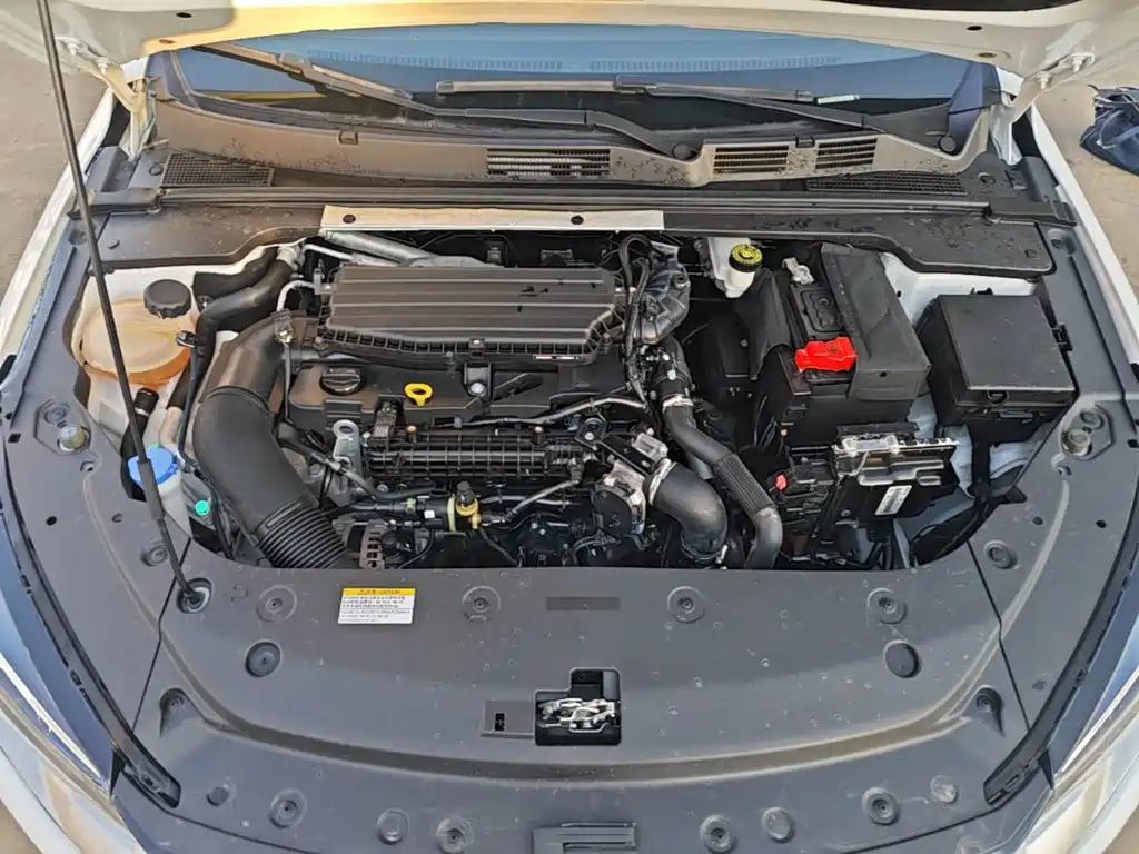 Dongfeng Aeolus Yixuan MAX 2023 2024 1.5T Prestige Edition