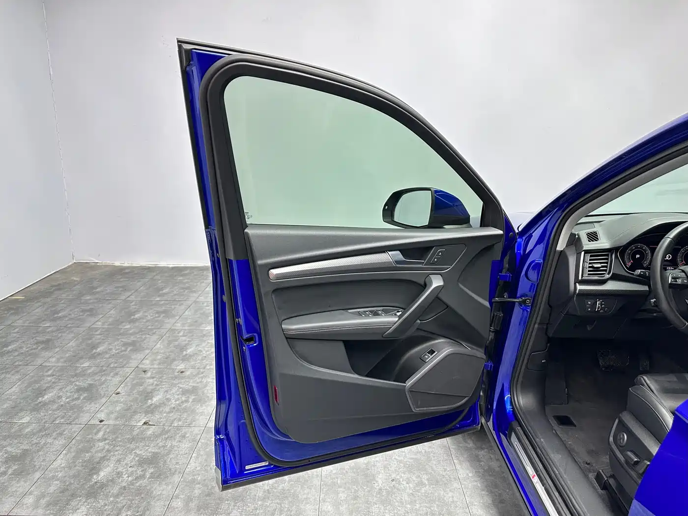 Audi Q5L 2021 40 TFSI Luxury Dynamic фото 14