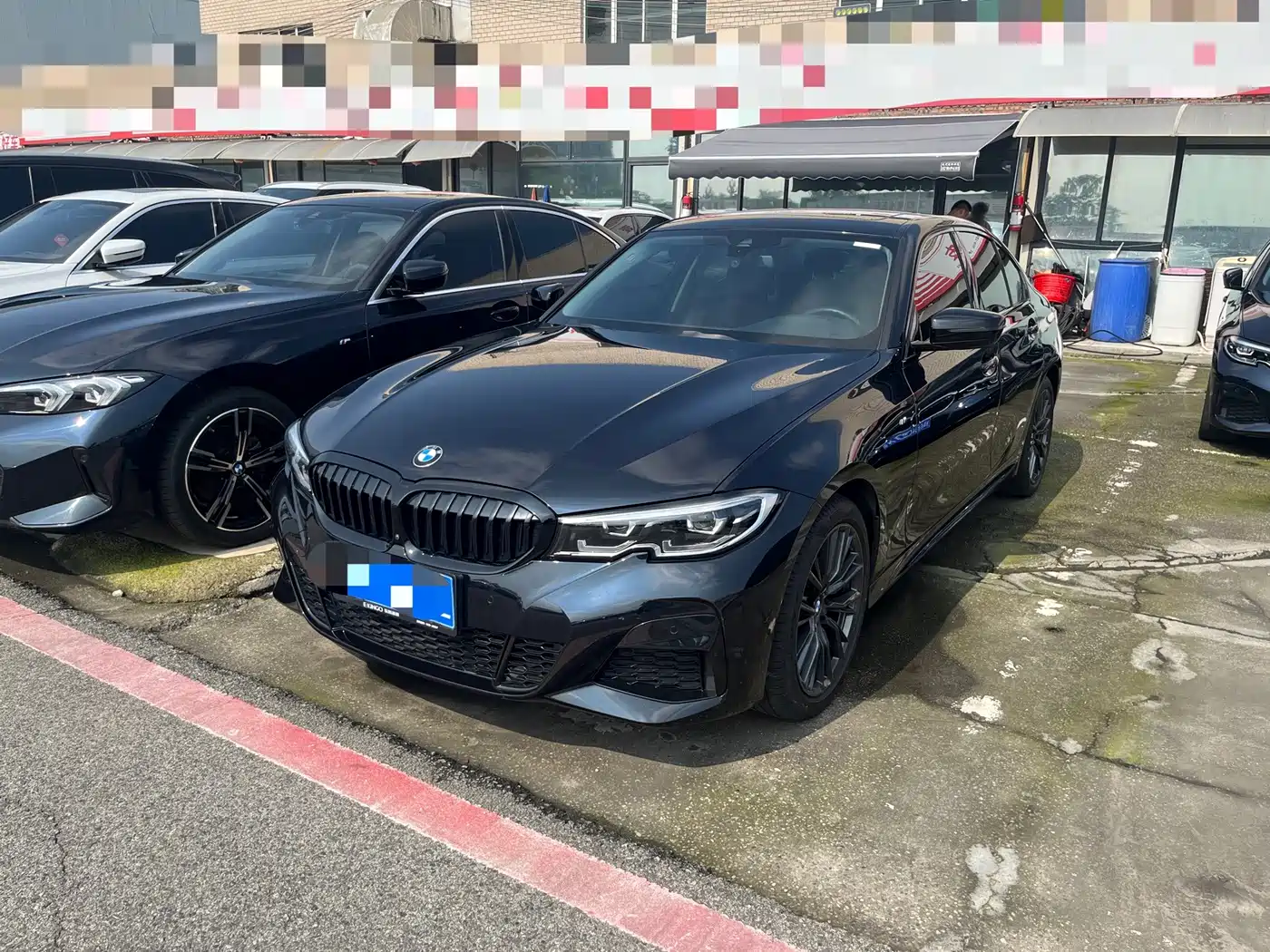 Photo 1 - BMW 3 Series