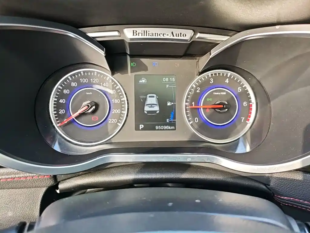 Zhonghua V3 2016 2016 1.5L Automatic Smart