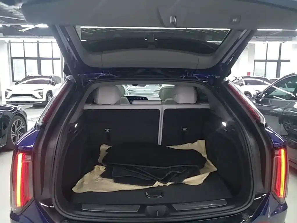 Cadillac IQ Ao Ge 2024 2024 Standard Range