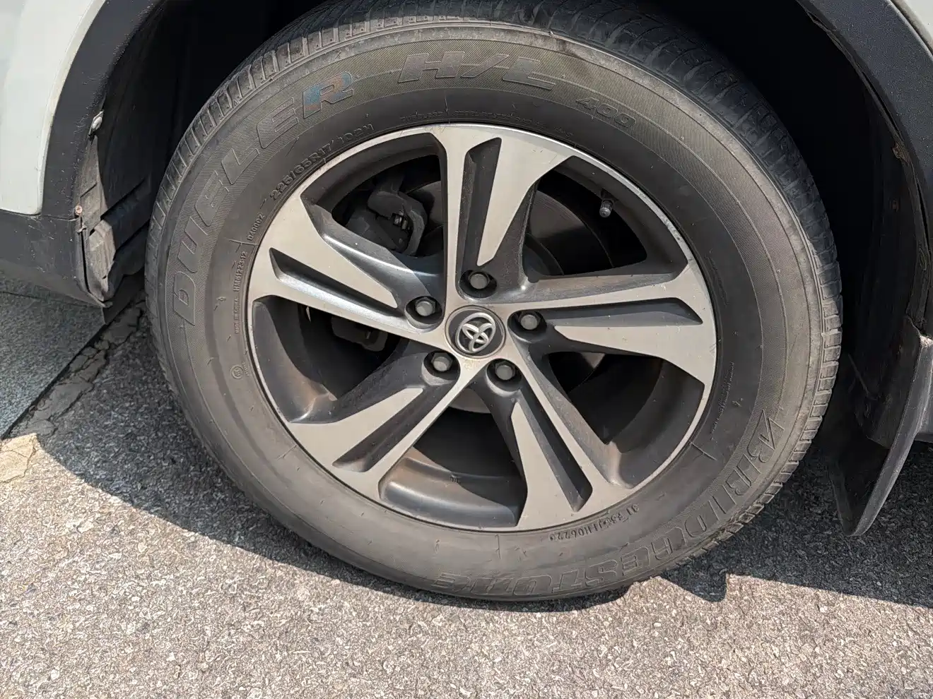 Фото 6 - Toyota RAV4 Rongfang