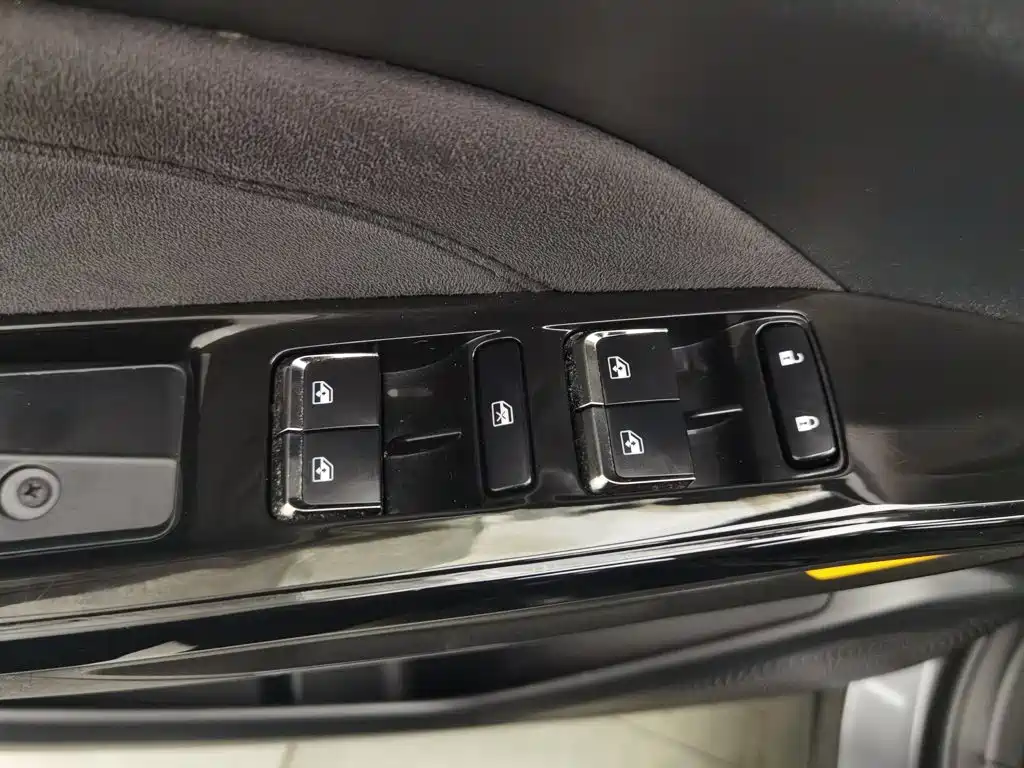 Changan Oshan X5 PLUS 2023 2023 Model Facelift 1.5T DCT Excellence