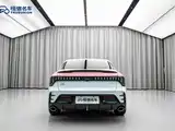 Photo 6 - Lynk & Co 03