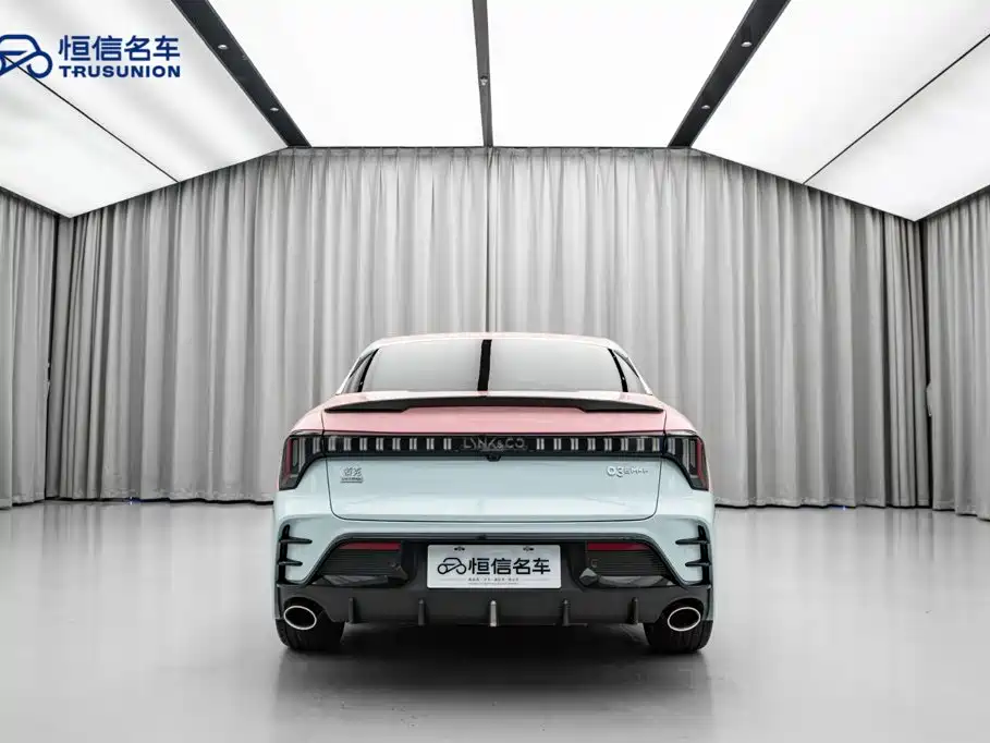 Photo 6 - Lynk & Co 03