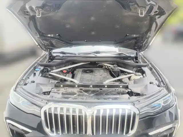 BMW X7 2020 xDrive40i Premium M Sport Package — фото 3