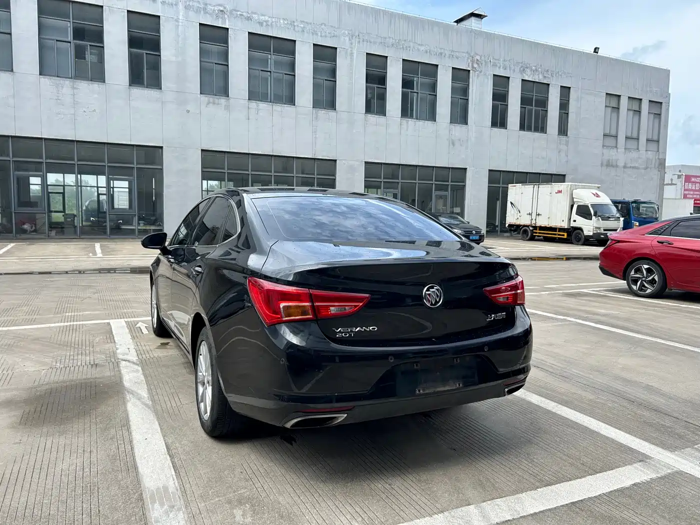 Buick Verano 2016 2015 Sedan 20T Dual-clutch Leading