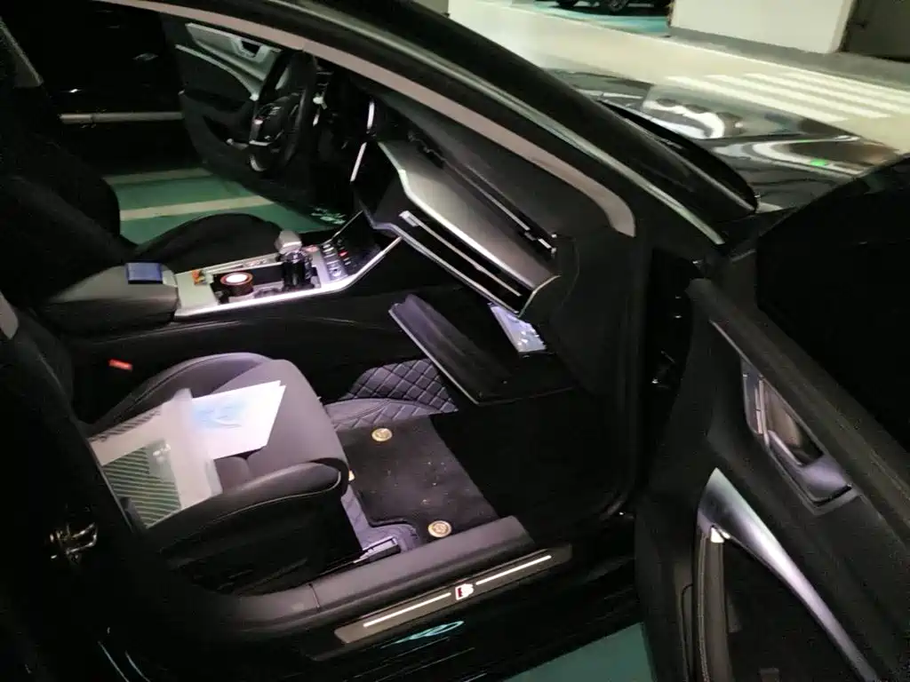 Audi A7L, миниатюра 13