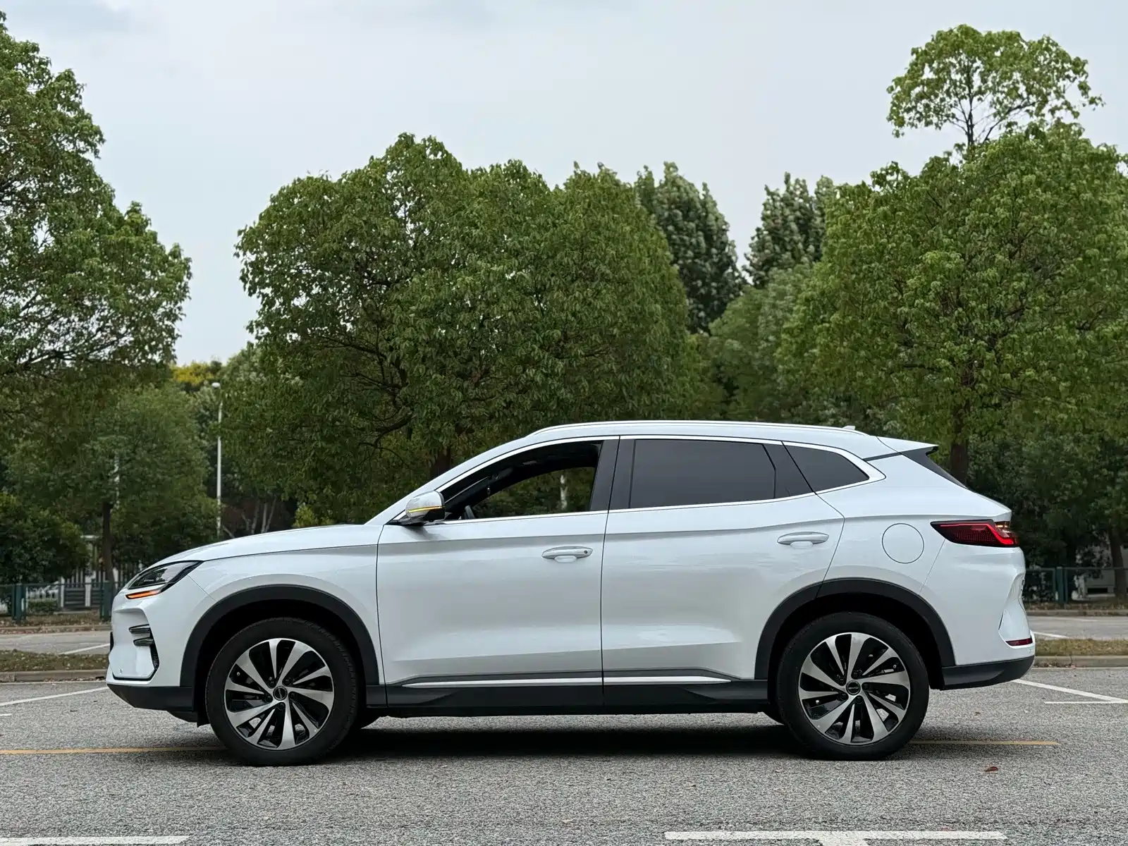 Фото 9 - BYD Song PLUS PHEV