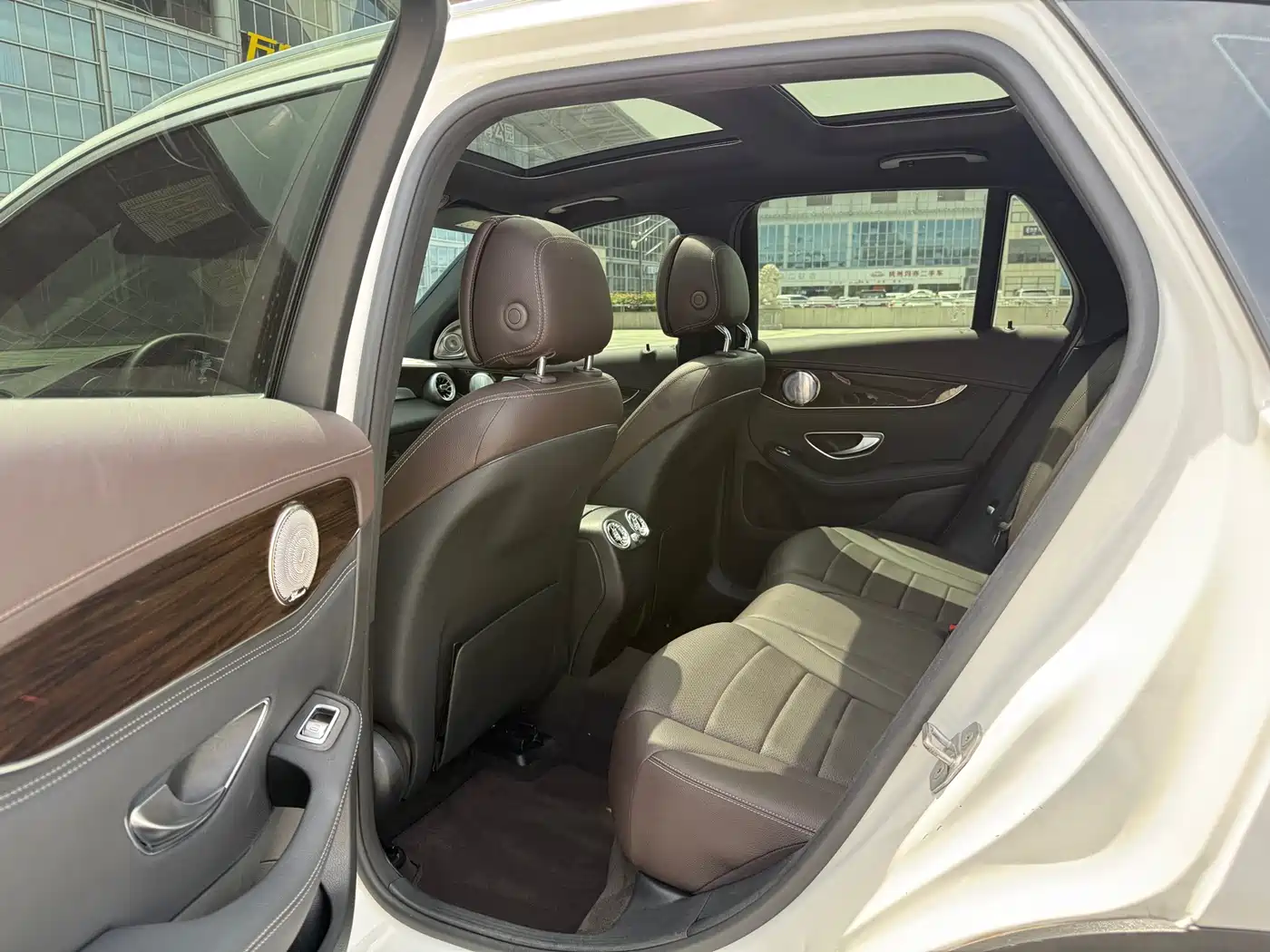 Mercedes-Benz GLC 2016 GLC 260 4MATIC Dynamic фото 8