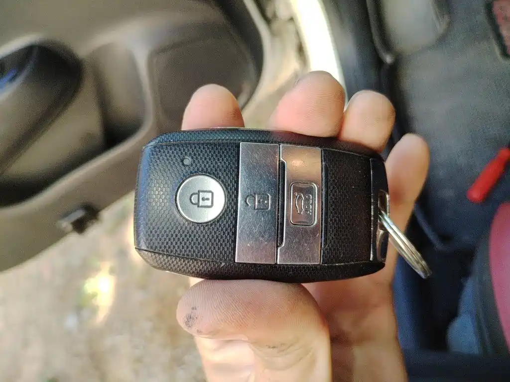 Kia KX CROSS 2018 2017 1.4L AT GLS
