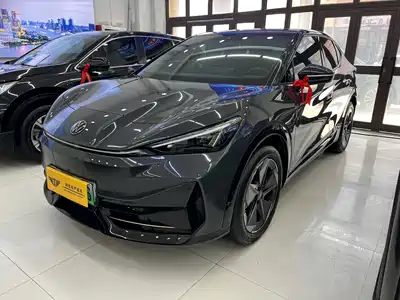 Volkswagen ID. UNYX 06