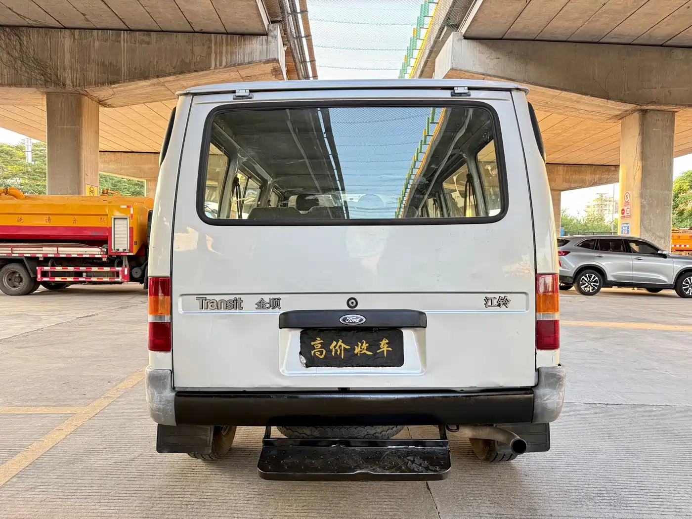 Ford Classic Transit 2014 2013 2.8T Facelift Diesel Standard Short Wheelbase Medium Roof JX493ZLQ4
