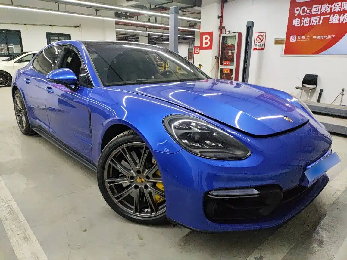 Porsche Panamera 2019 Panamera GTS 4.0T