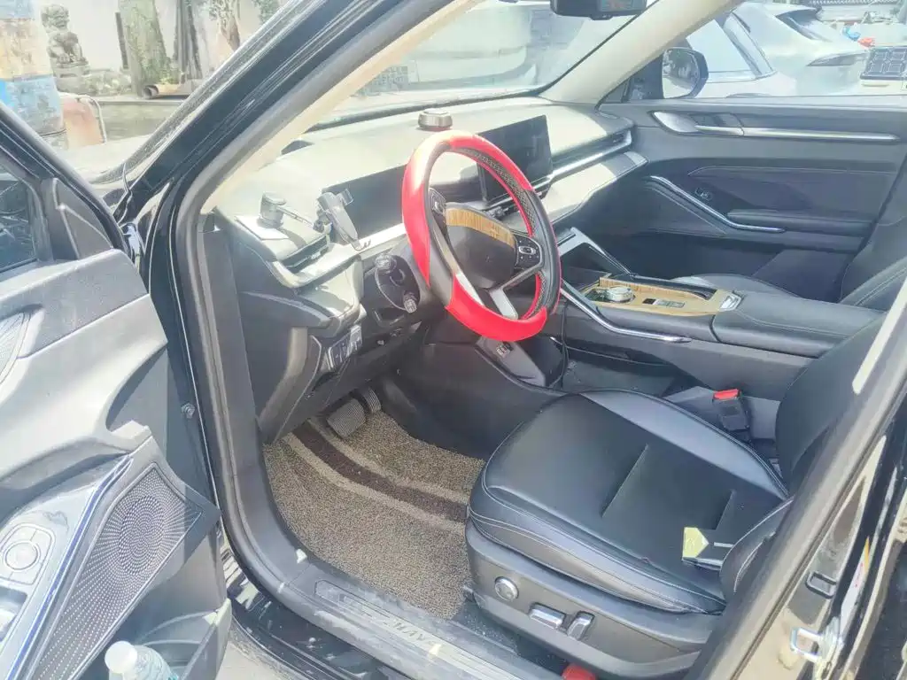 Фото 8 - Haval H6