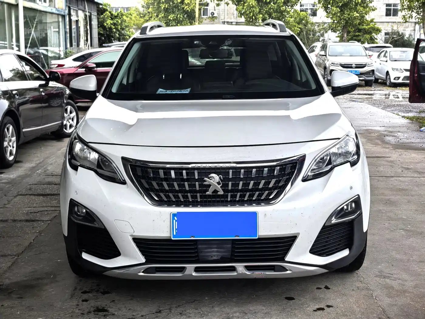 PEUGEOT 4008