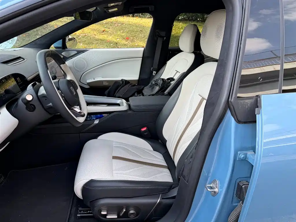 ZEEKR EXTREME KRYPTON 007GT