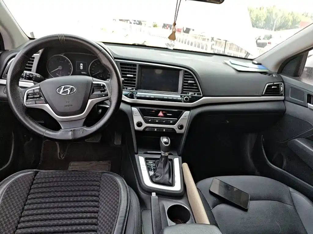 HYUNDAI LEAD