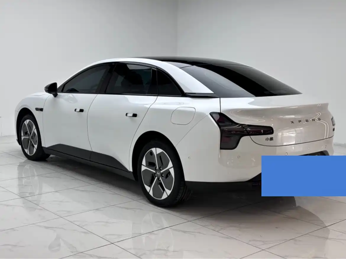XIAOPENG MONA M03
